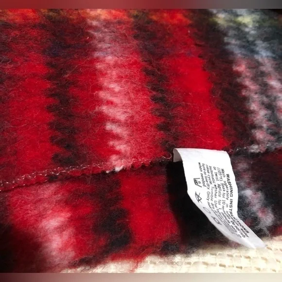 Acrylic Plaid Red Throw Blanket - Picture 7 of 8